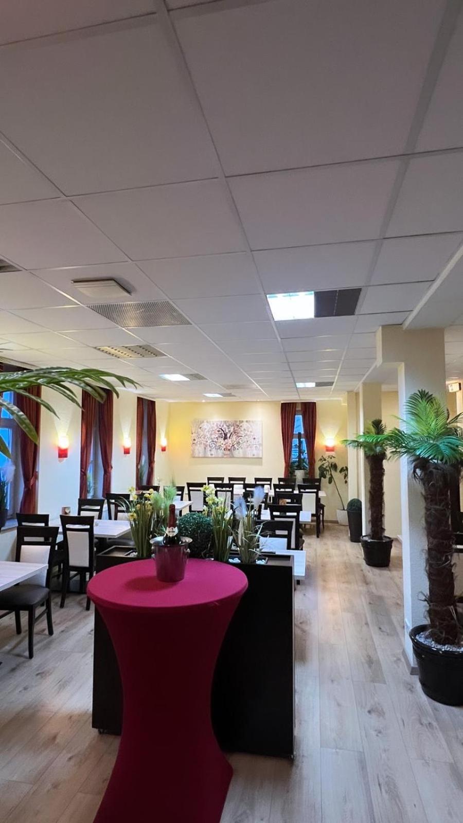 Hotel Alento Im Deutschen Haus Restaurant Olympia Magdeburg Exteriör bild